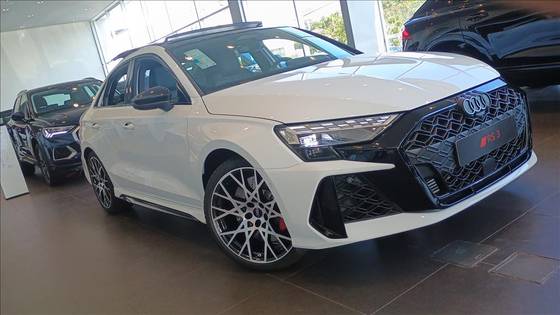 AUDI RS3 2.5 TFSI GASOLINA SEDAN QUATTRO S-TRONIC AUDI RS3 2.5 TFSI GASOLINA SEDAN QUATTRO S-TRONIC